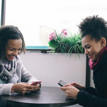 Two friends at a café
